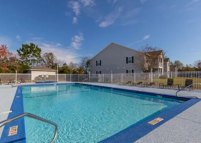 Apartment Colony Club