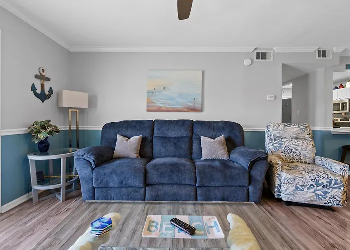 Apartment Colony Club *