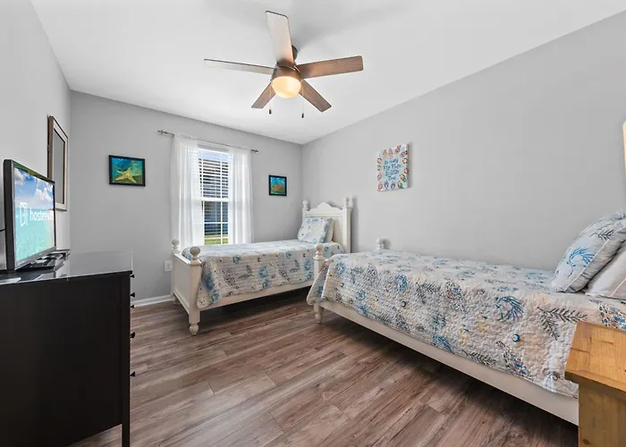 Apartment Colony Club *