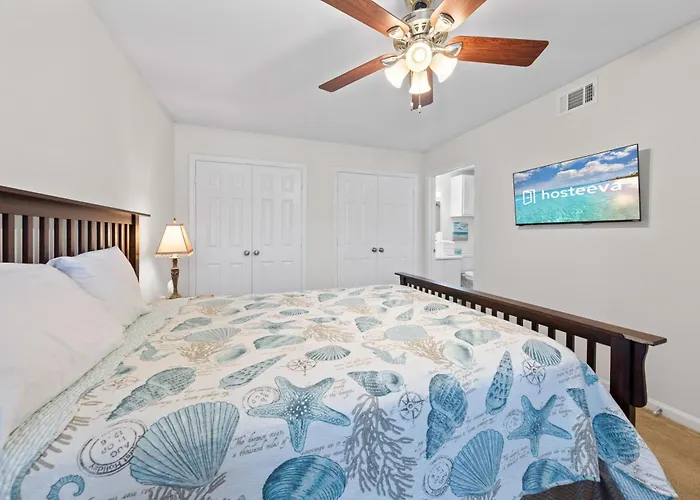 Apartment Colony Club *